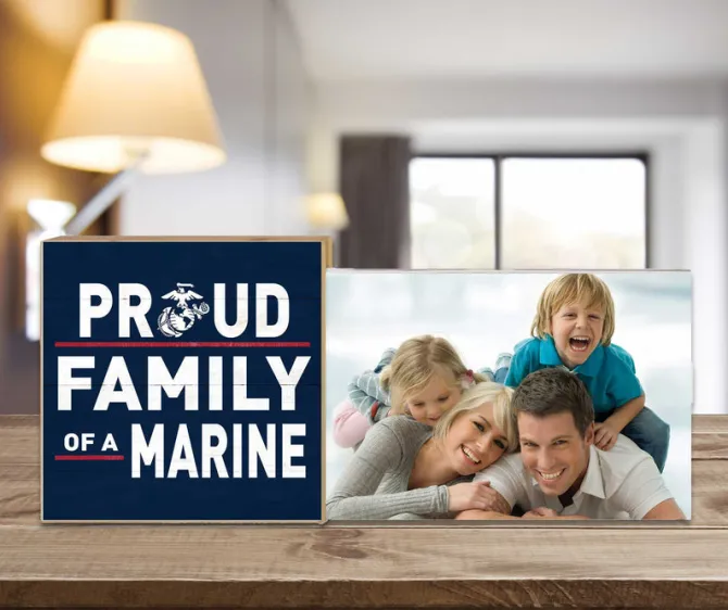 USMC Proud Family Floating Picture Frame